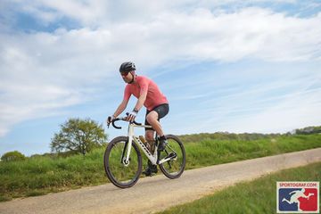 “Na de cauberg draagt het publiek je over de top.” Nick van Loenen over de Amstel Gold Race met de ZekerArbo FitClub