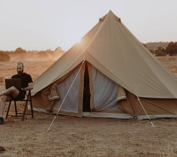In de Volkskrant: Werken vanaf je vakantieadres, werkt dat?