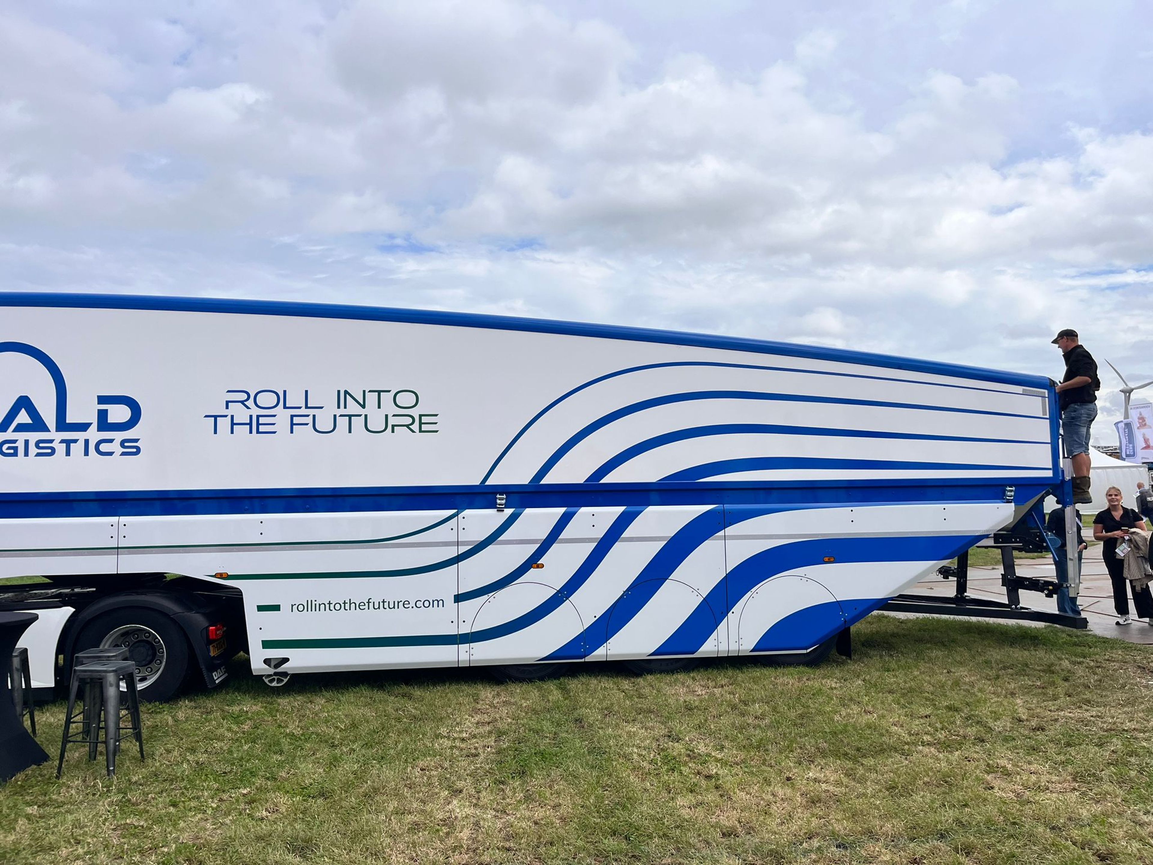 Bald Logistics launches new trailer at PotatoEurope 2025