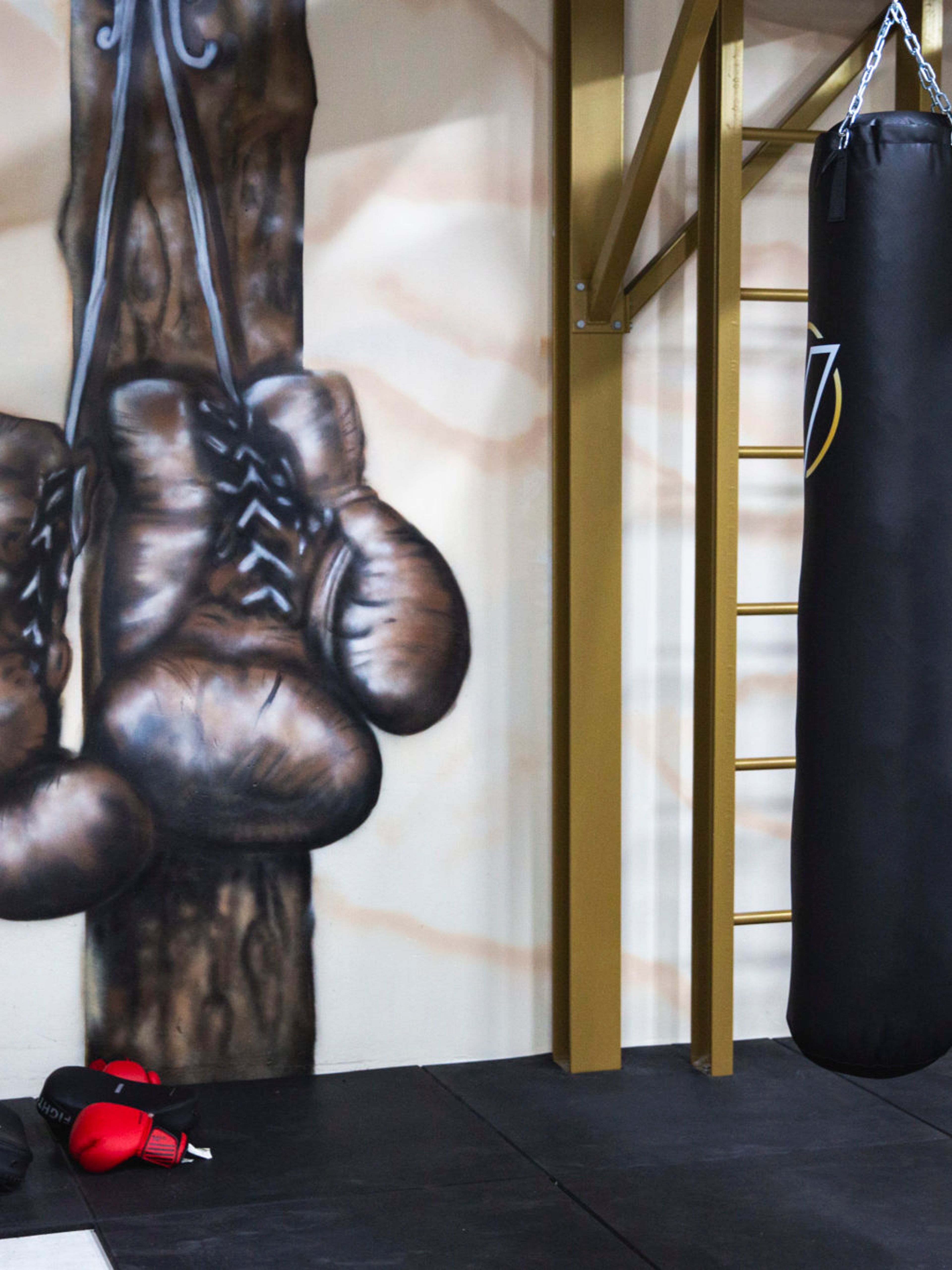 Kick & Punch