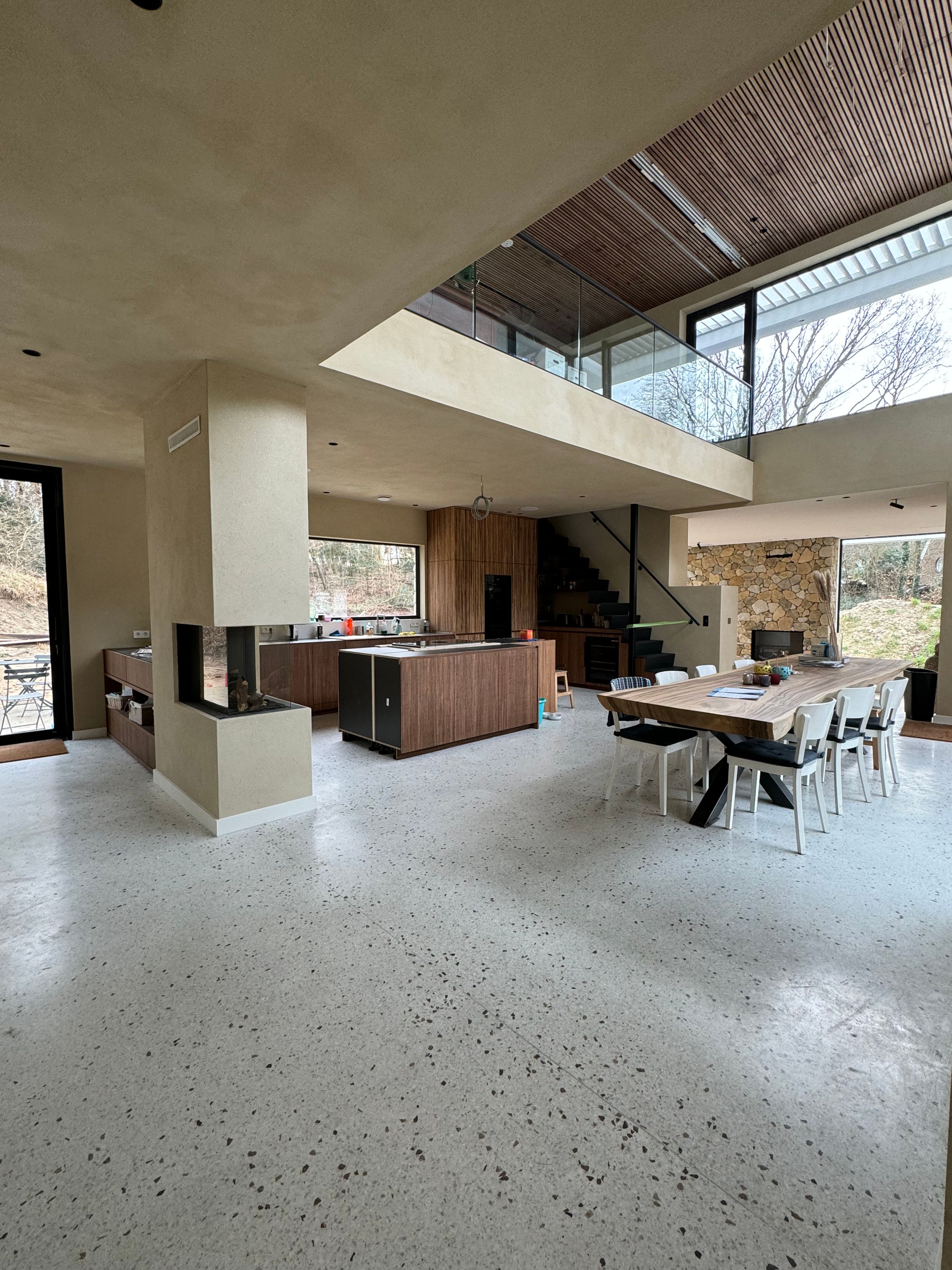 Woonkamer terrazzo vloeren Sminia